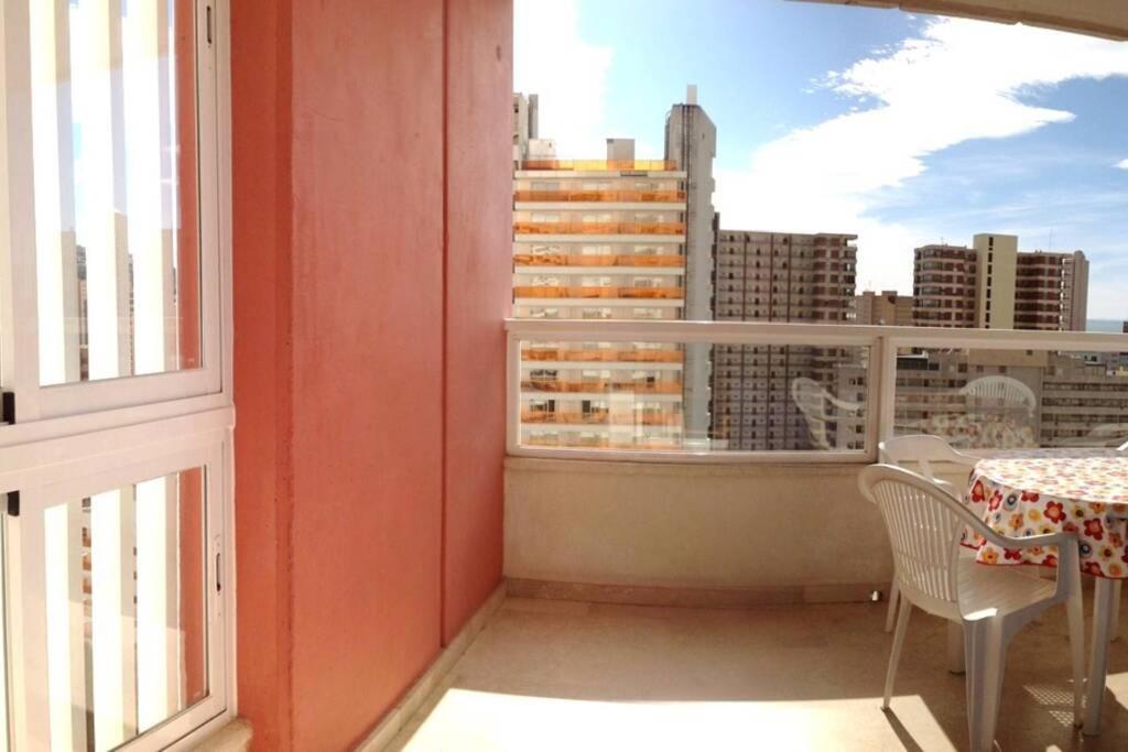 Apartamento Vacaciones En Gemelos 22 Benidorm Bagian luar foto